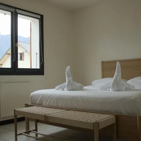 Villa Le Grand Du Lac, 15p, Proche Lac, Jacuzzi *