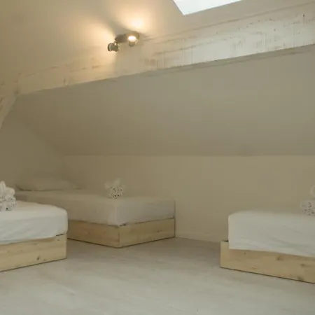 Le Grand Du Lac, 15p, Proche Lac, Jacuzzi Villa