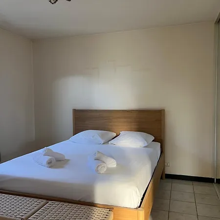 Le Grand Du Lac, 15p, Proche Lac, Jacuzzi Villa
